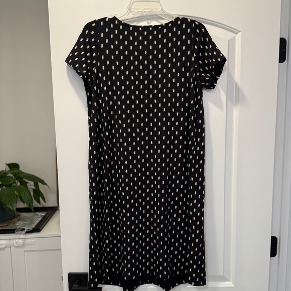 J. Jill Dresses & Skirts - J.Jill new with tags black and ivory swing dress from Wearever collection size S